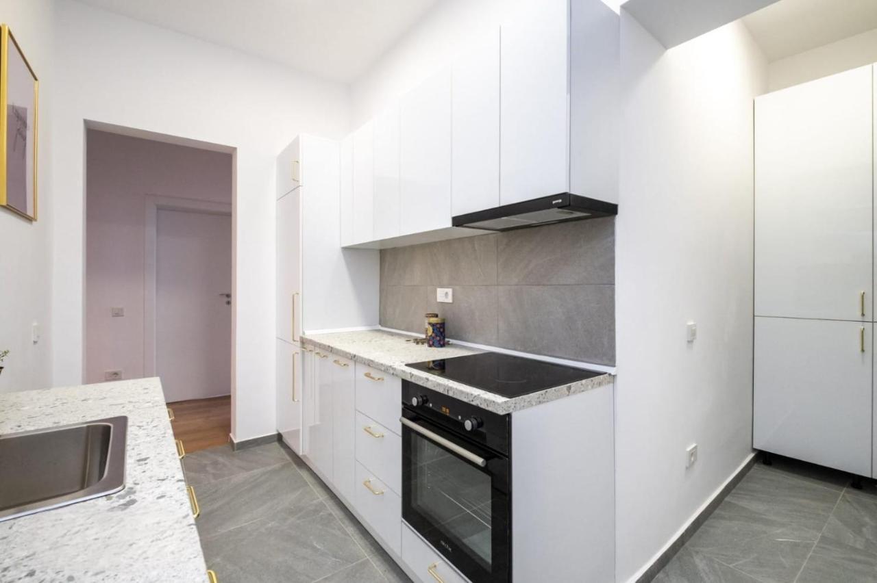 Gorgeous Bucharest Apartments Old Town Экстерьер фото