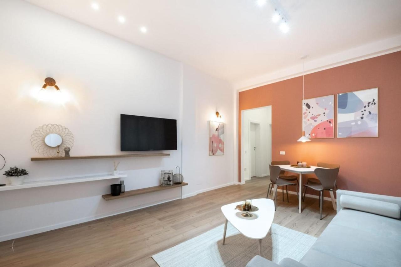 Gorgeous Bucharest Apartments Old Town Экстерьер фото